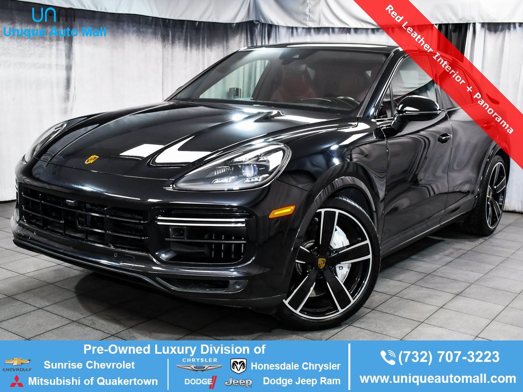 Used 2021 Porsche Cayenne Turbo w/ Assistance Package image 1