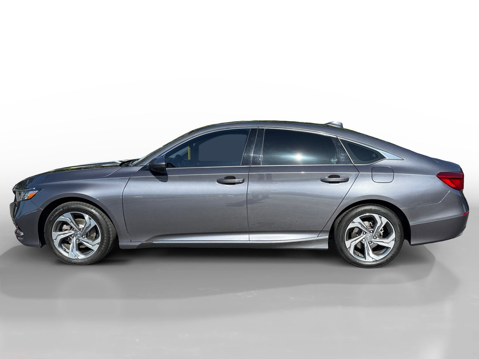 Used 2018 Honda Accord EX-L image 2