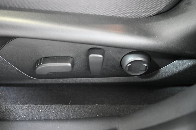 Used 2024 Subaru Crosstrek 2.0i Premium image 22