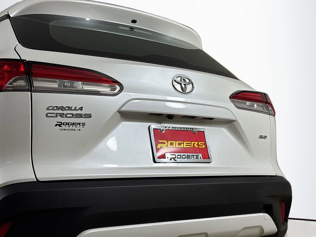Certified 2025 Toyota Corolla Cross L image 26