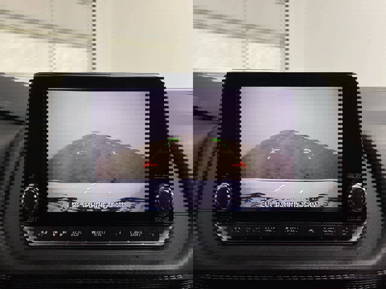 Used 2024 Nissan Rogue S image 25