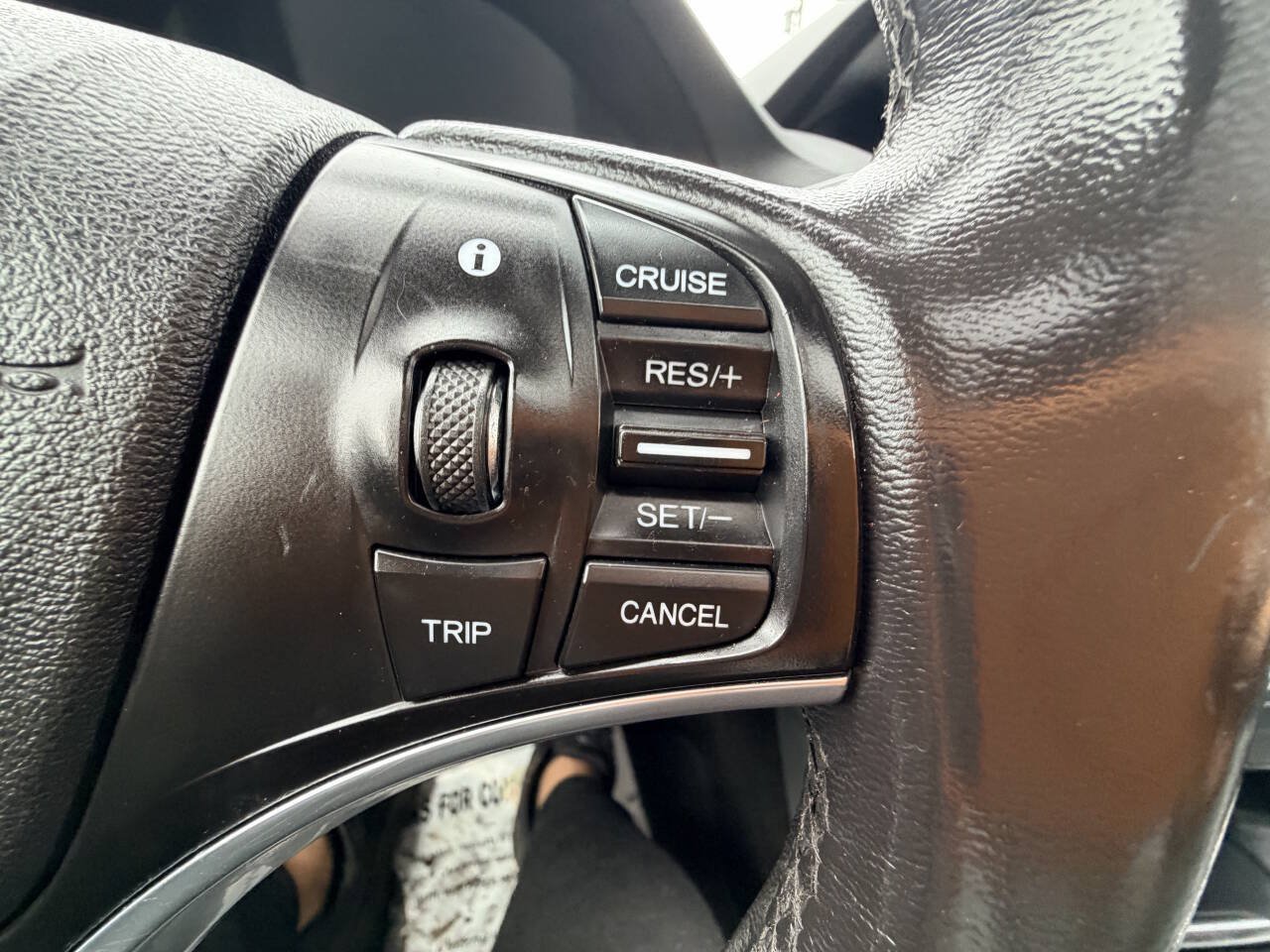 Used 2015 Acura MDX w/ Technology Package AWD/4WD image 25