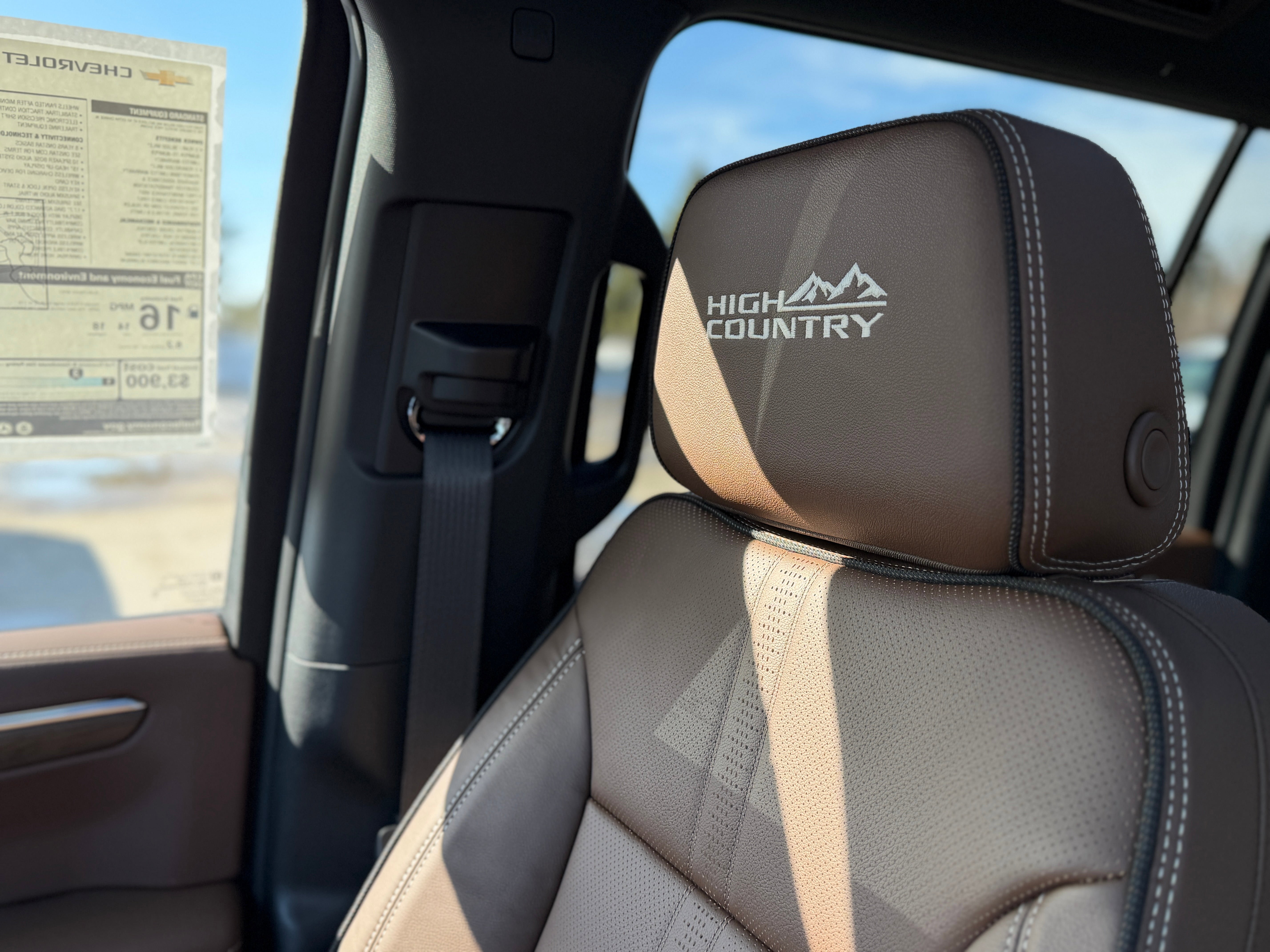 New 2026 Chevrolet Suburban High Country image 19