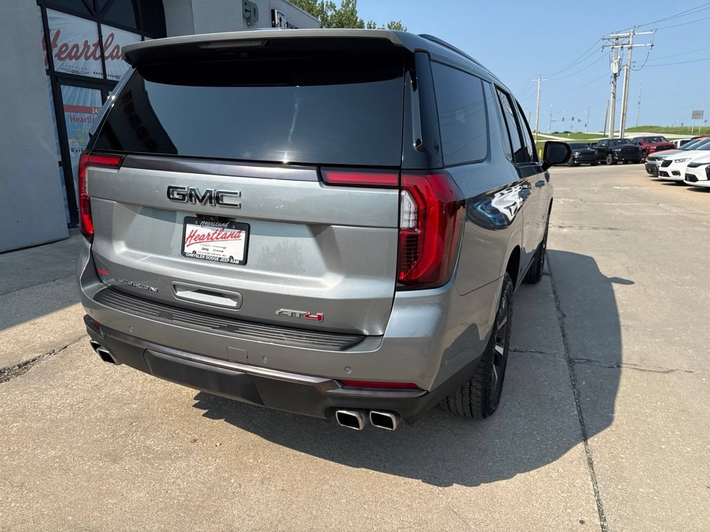 Used 2026 GMC Yukon AT4 Ultimate AWD/4WD image 7