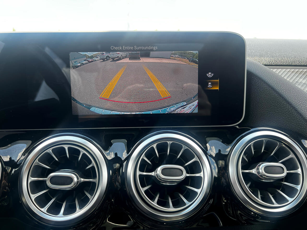 Used 2021 Mercedes-Benz GLA 250 4MATIC image 16