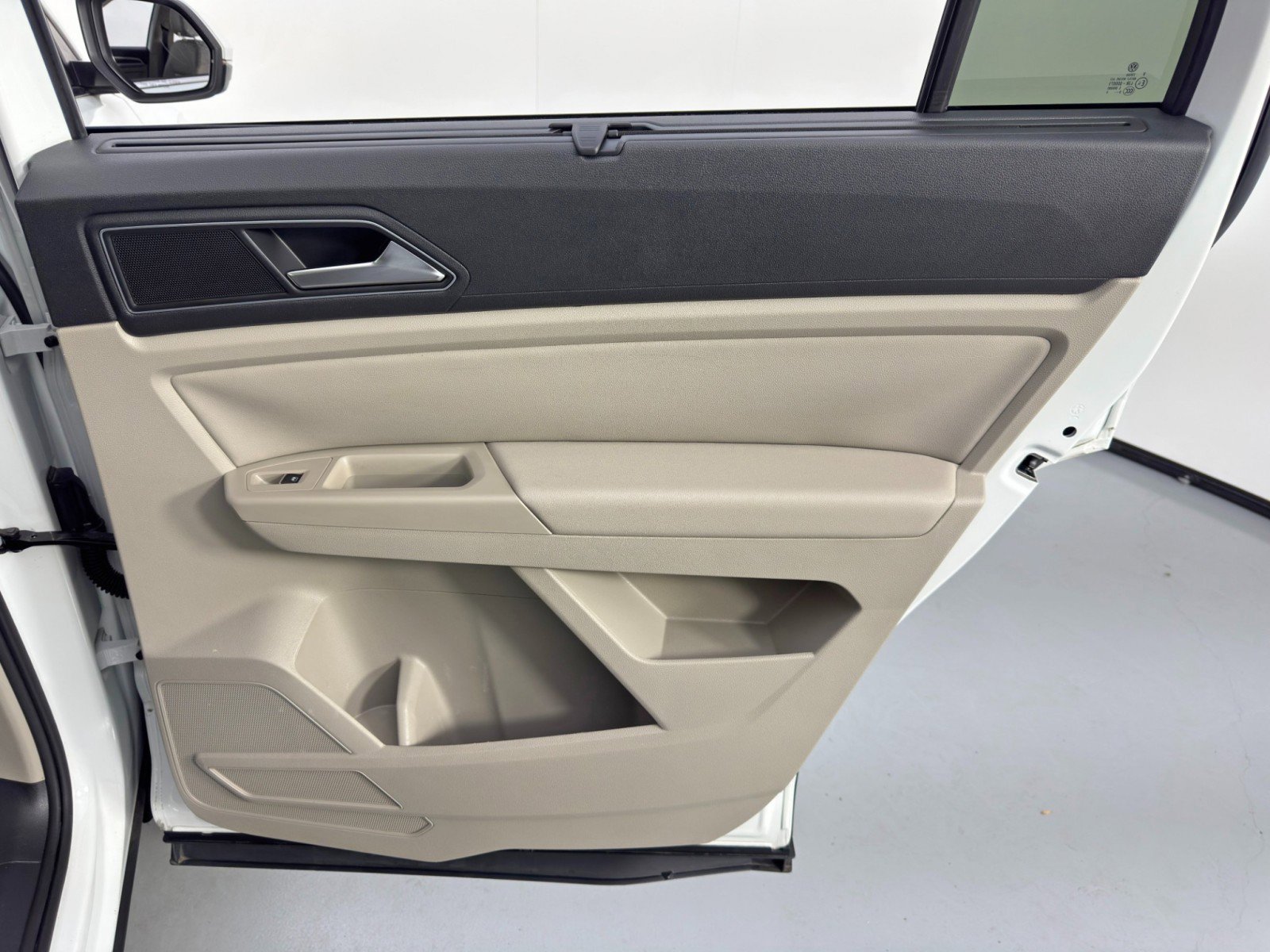 Used 2019 Volkswagen Atlas SE w/ Towing Package image 43