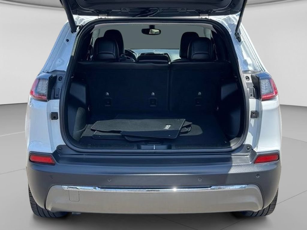Used 2019 Jeep Cherokee Limited FWD image 23