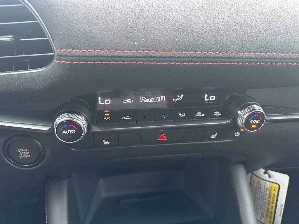 Used 2025 MAZDA MAZDA3 Carbon image 11
