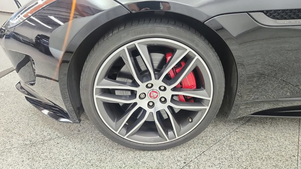 Used 2017 Jaguar F-TYPE R AWD/4WD image 13