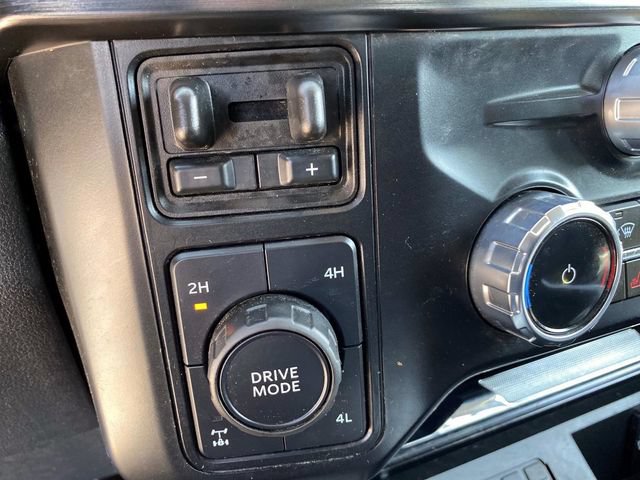 Used 2024 Ford F350 Lariat w/ Sport Appearance Package AWD/4WD image 19