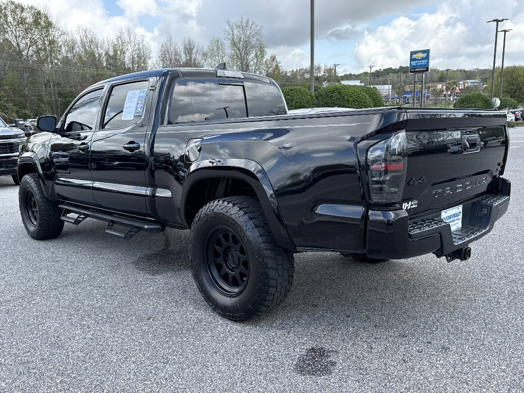 Used 2023 Toyota Tacoma SR5 w/ Technology Package AWD/4WD image 5