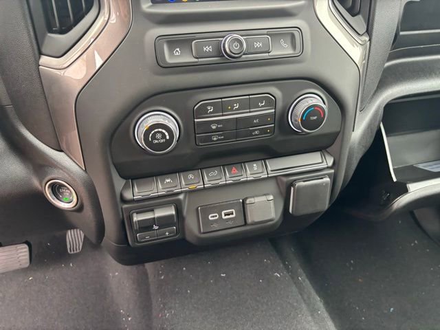 New 2026 Chevrolet Silverado 1500 Custom image 24