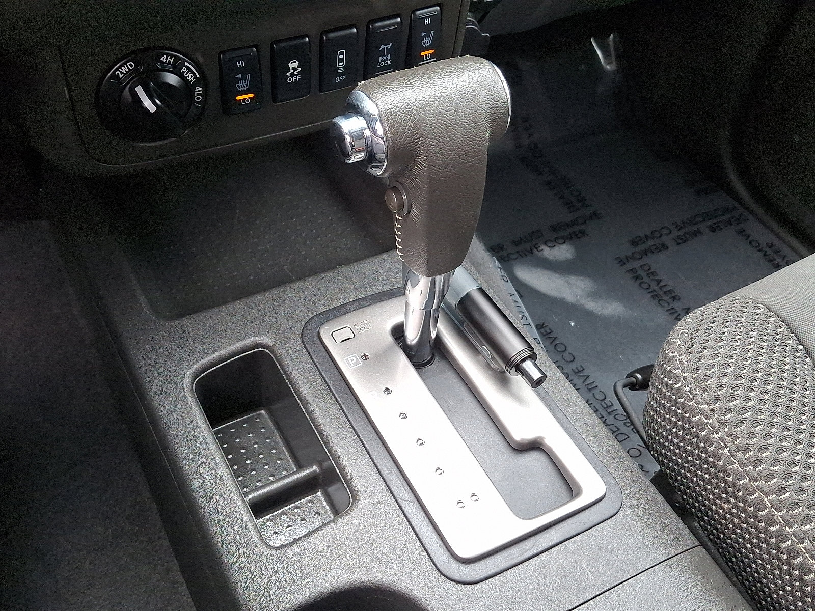 Used 2019 Nissan Frontier PRO-4X image 14