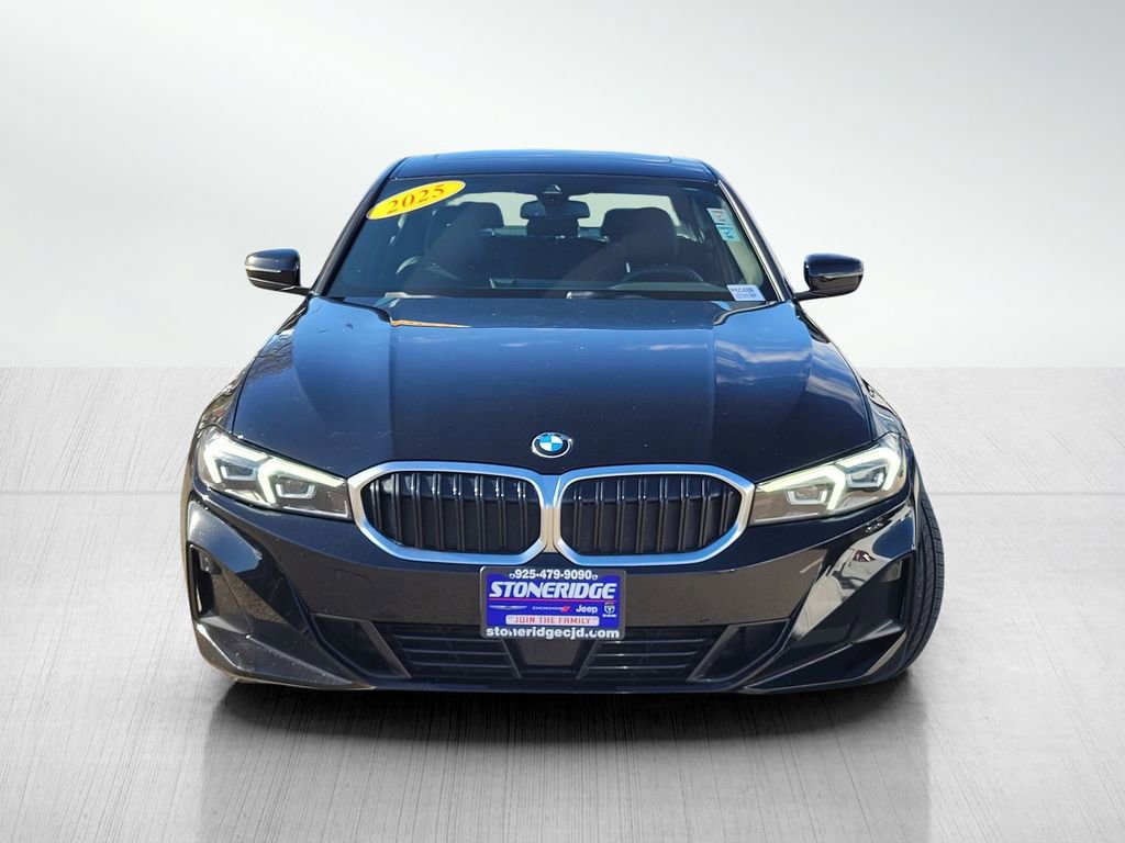 Used 2025 BMW 330i Sedan image 2