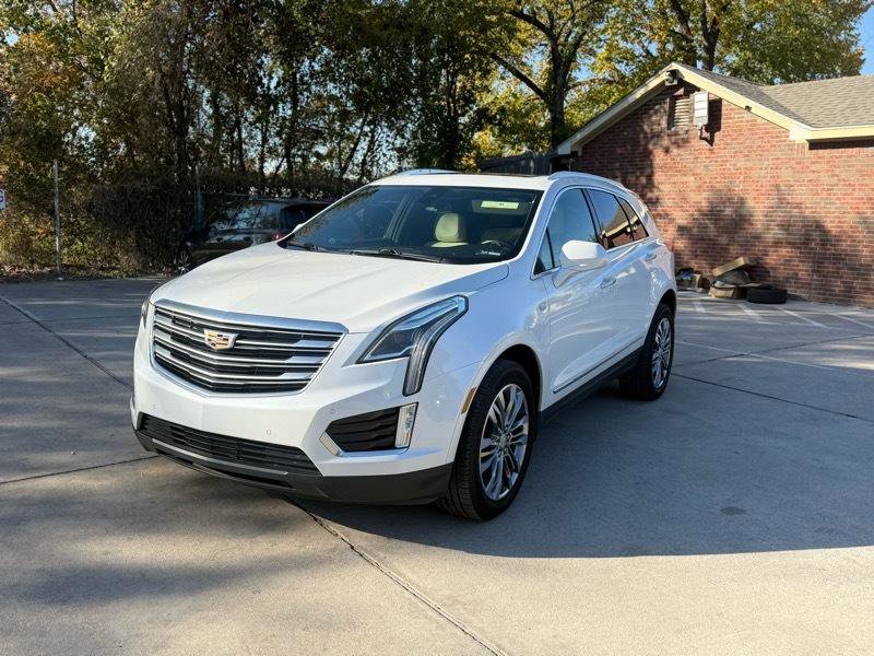 Used 2018 Cadillac XT5 Premium Luxury FWD image 1