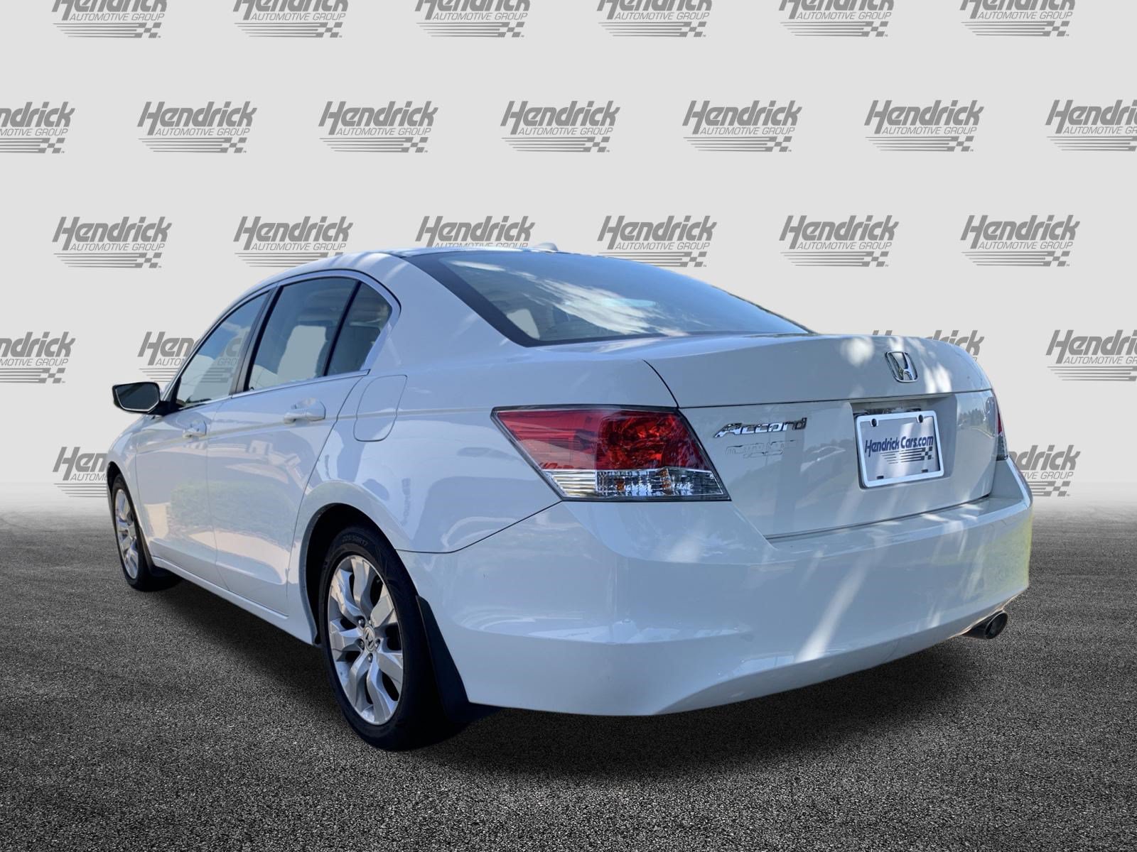 Used 2010 Honda Accord EX-L image 8