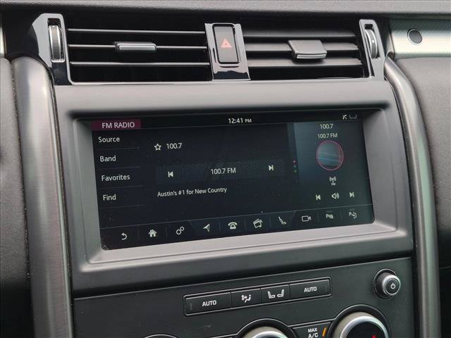 Used 2020 Land Rover Discovery Landmark AWD/4WD image 10