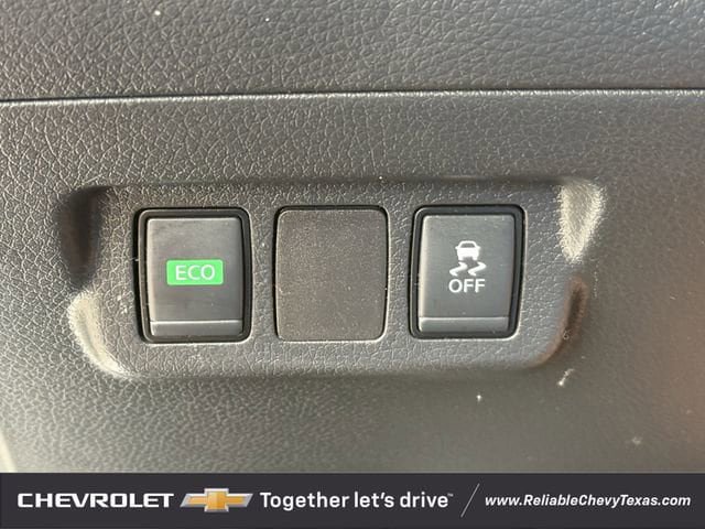 Used 2019 Nissan Sentra SV FWD image 25