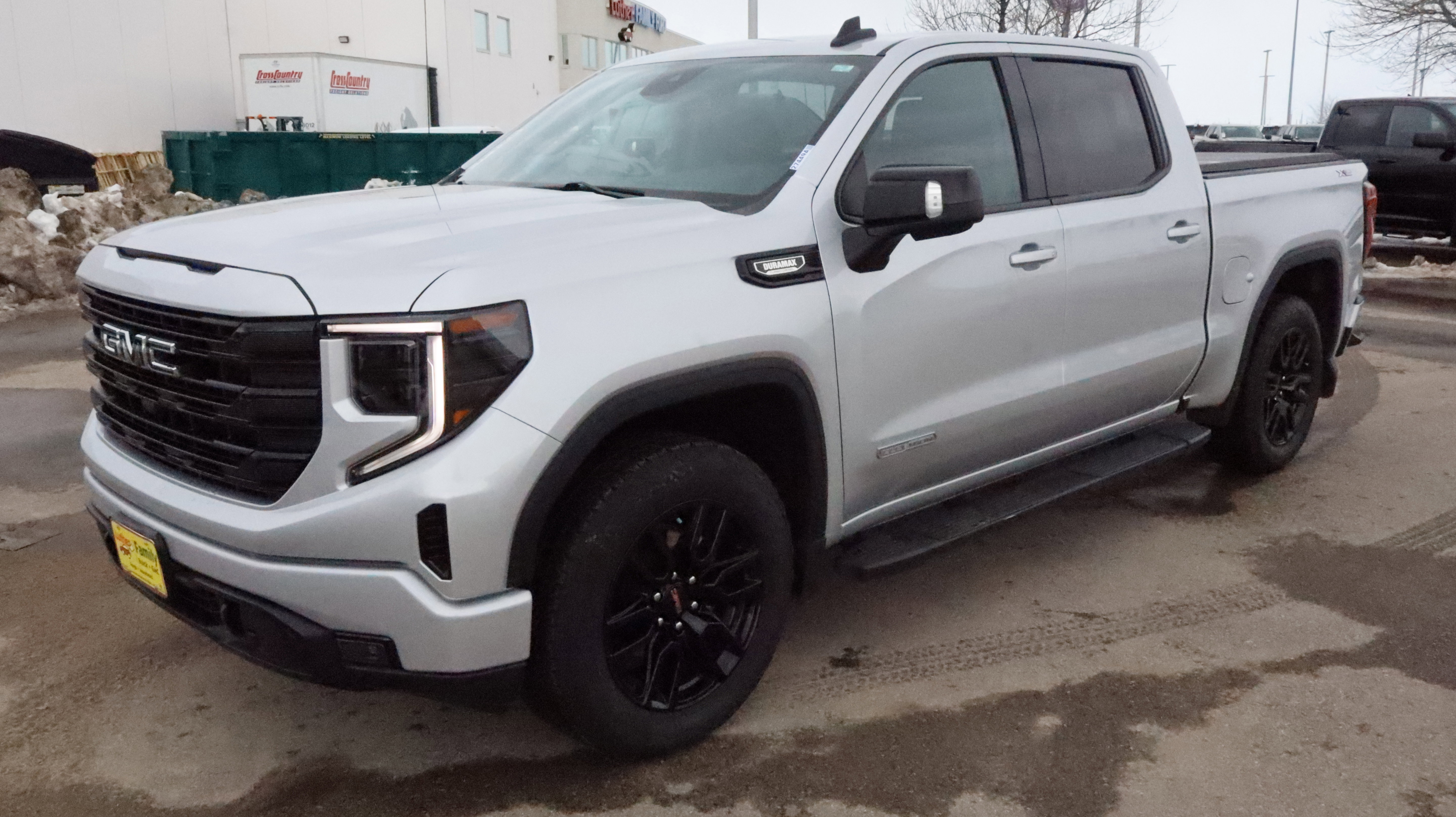 Used 2022 GMC Sierra 1500 Elevation w/ Elevation Premium Package image 3