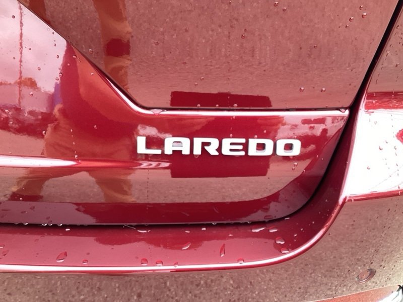 New 2025 Jeep Grand Cherokee Laredo w/ Luxury Tech Group I image 15