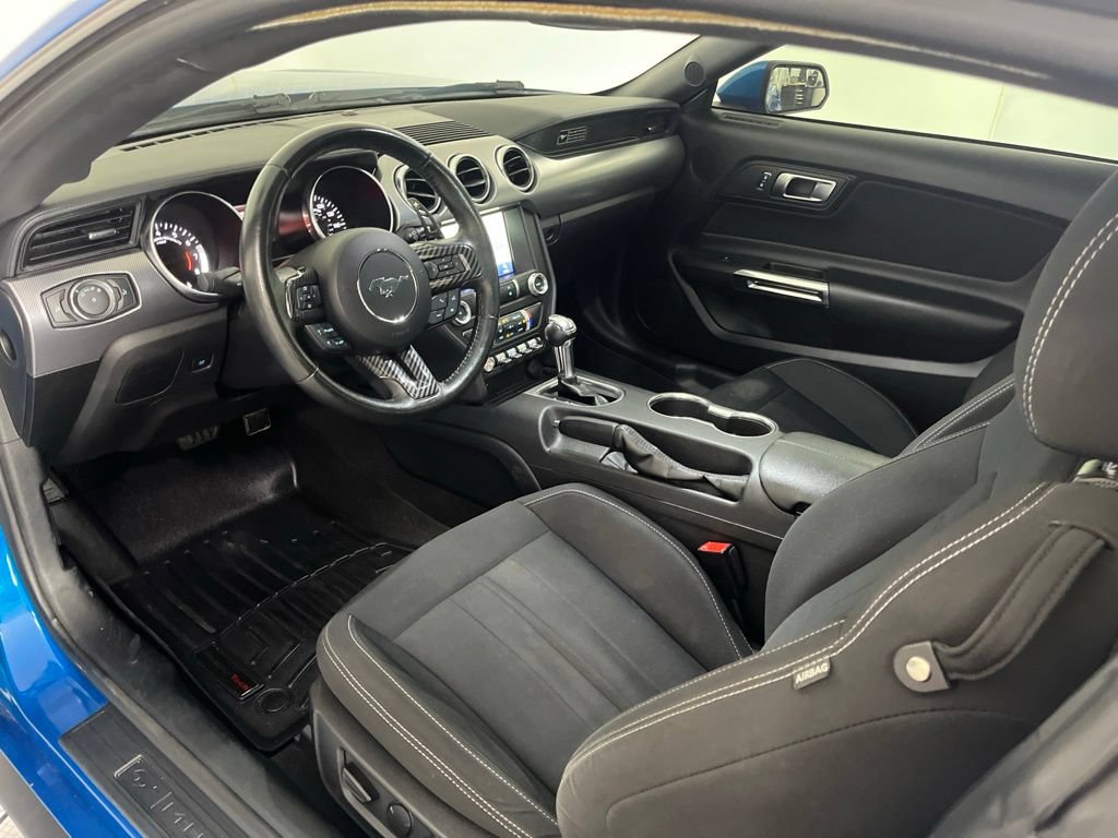 Used 2020 Ford Mustang Coupe w/ Equipment Group 101A RWD image 23