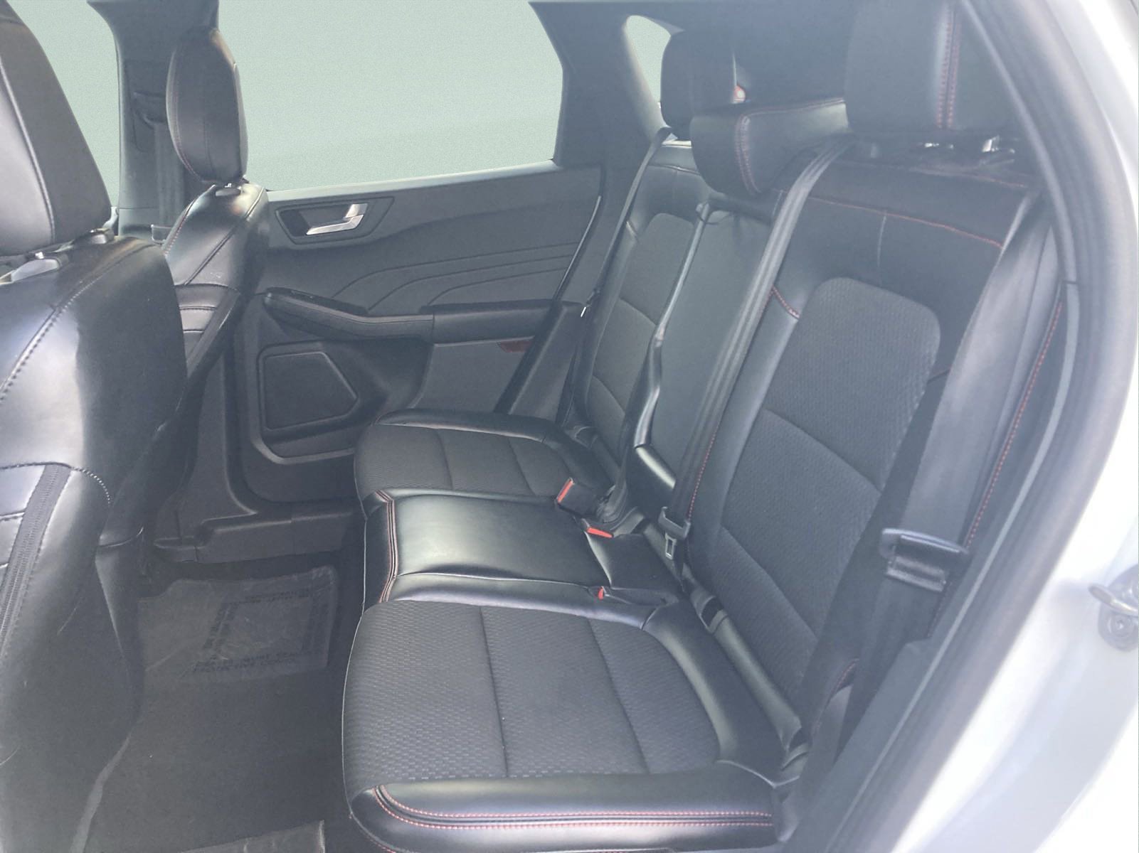 Used 2023 Ford Escape ST-Line image 15