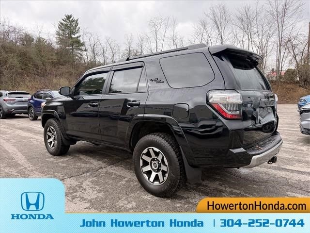 Used 2022 Toyota 4Runner TRD Off-Road Premium AWD/4WD image 7