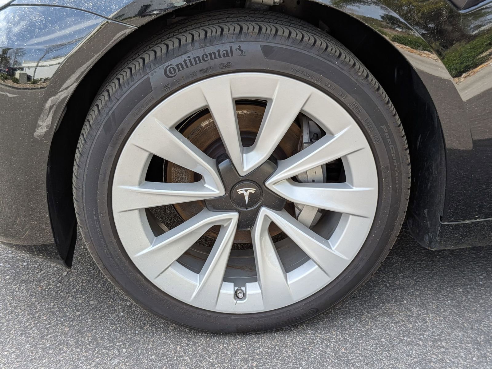 Used 2023 Tesla Model 3 Standard Range image 10