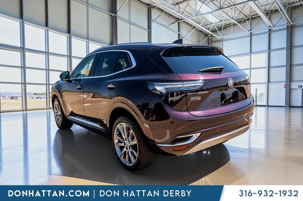 Used 2022 Buick Envision Avenir w/ Premium Seat Package FWD image 26
