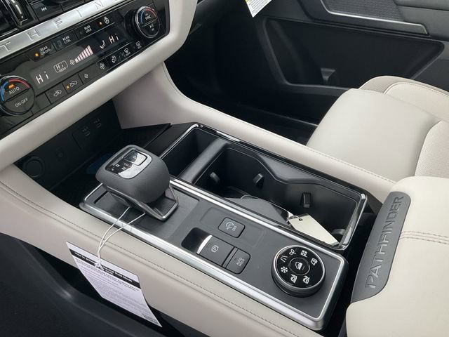New 2026 Nissan Pathfinder SL AWD/4WD image 25