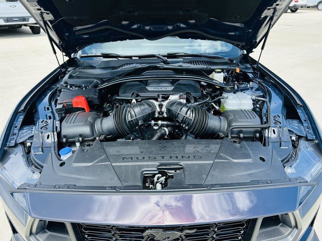 New 2025 Ford Mustang Dark Horse w/ Dark Horse Handlin Package image 38