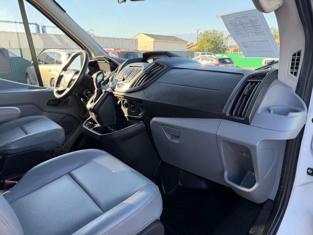 Used 2017 Ford Transit 350 XL image 20