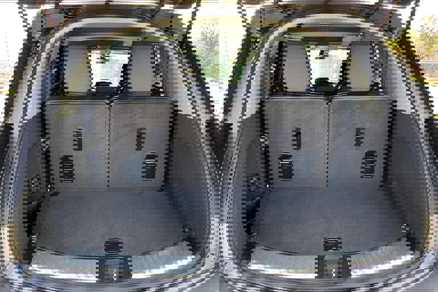 Used 2017 Acura MDX FWD image 33