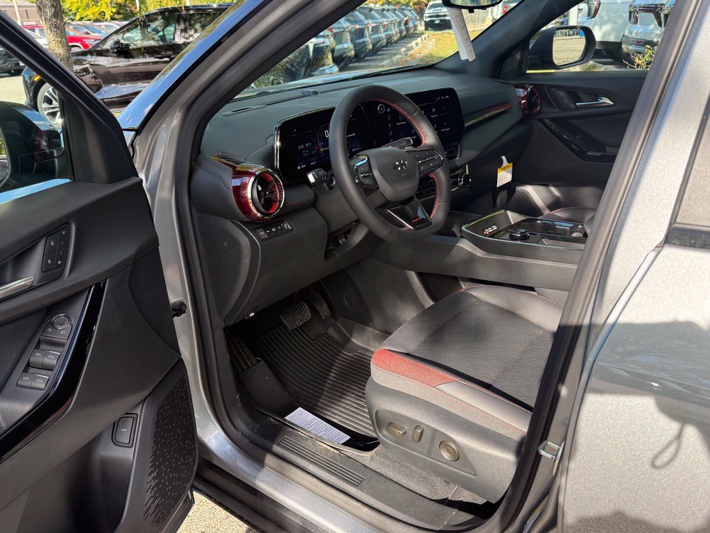New 2027 Chevrolet Equinox RS w/ Safety and Technology Package AWD/4WD image 12