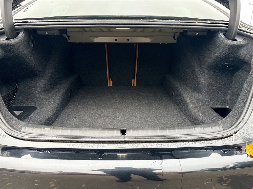 Used 2021 BMW 540i xDrive w/ M Sport Package image 27