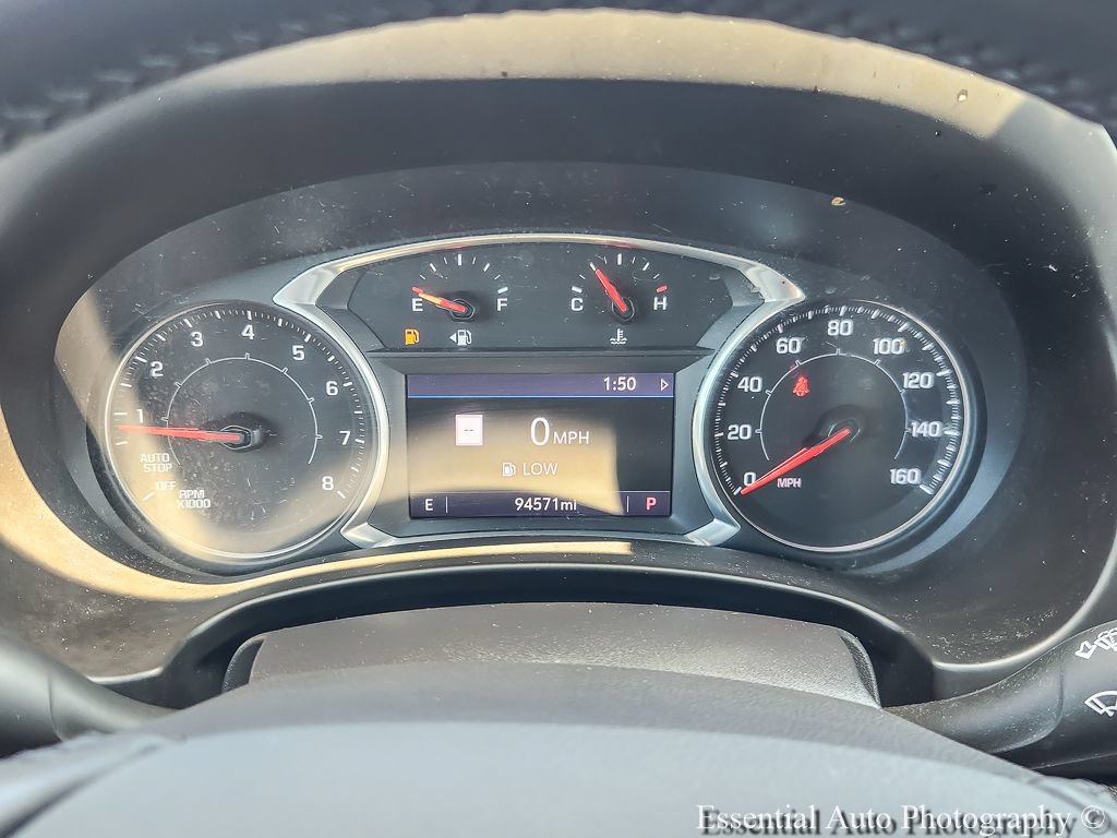 Used 2022 GMC Terrain SLT w/ Infotainment Package II FWD image 11