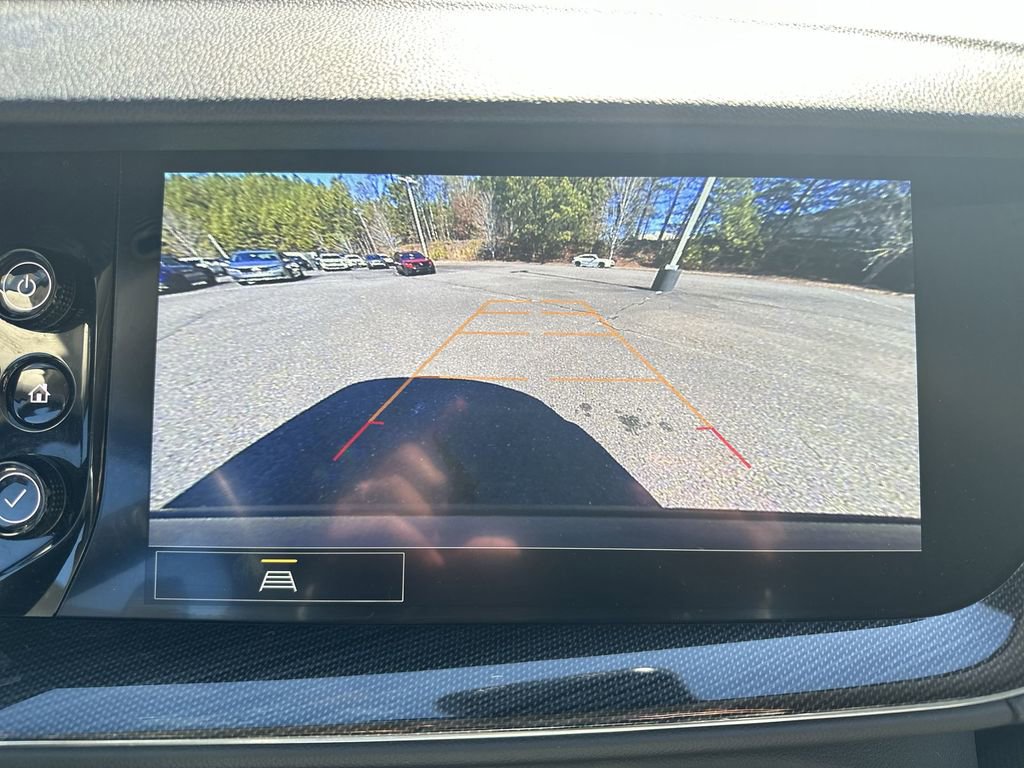 Used 2023 Buick Envision Essence image 22