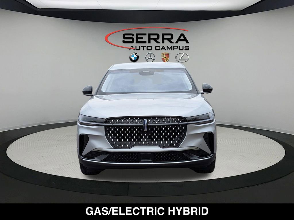 Used 2024 Lincoln Nautilus Premier image 8