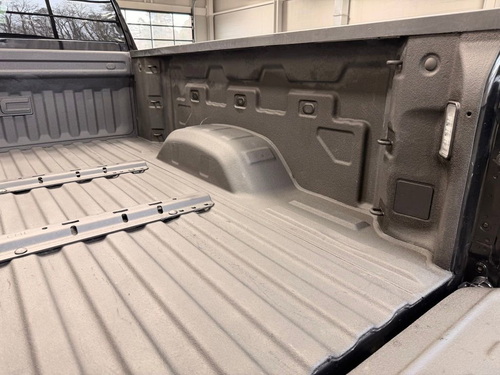Used 2020 GMC Sierra 2500 SLE image 9