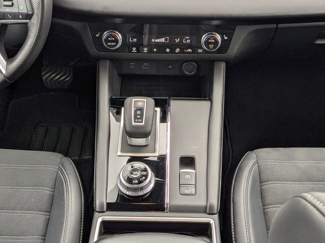 Used 2022 Mitsubishi Outlander SE image 17