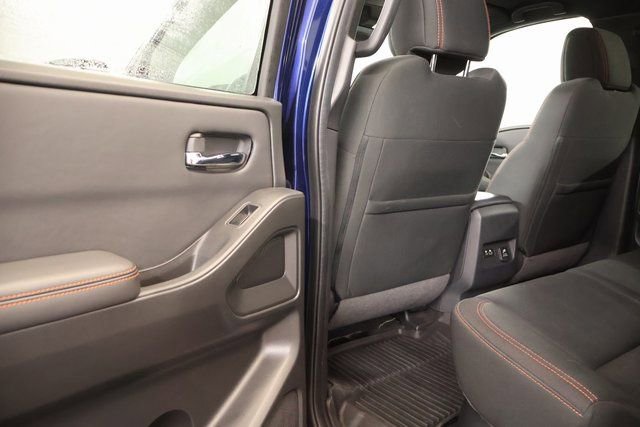 Used 2022 Nissan Frontier PRO-4X image 28