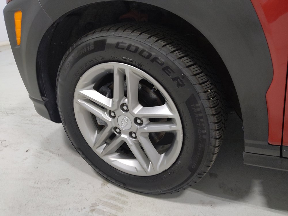 Used 2021 Hyundai Kona SE FWD image 31