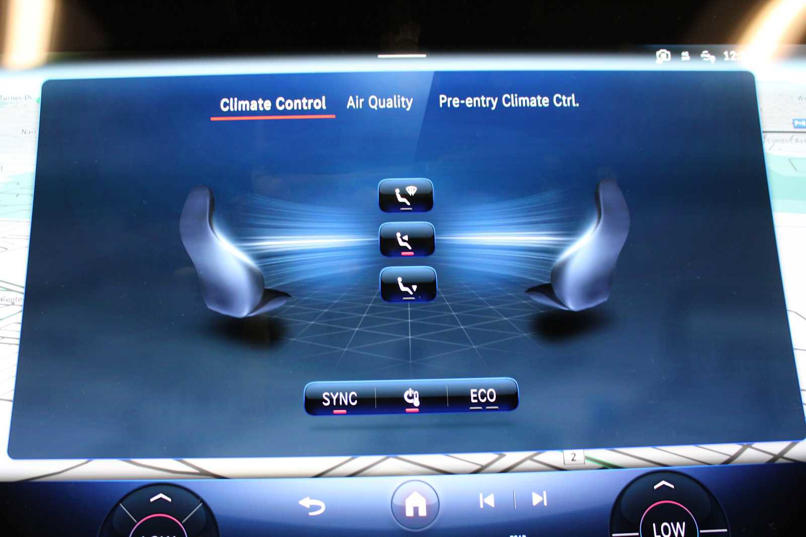 Used 2022 Mercedes-Benz EQS 580 EQS 580 image 30