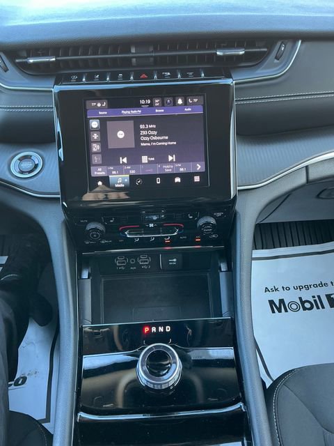 Used 2023 Jeep Grand Cherokee L Laredo w/ Luxury Tech Group I image 7