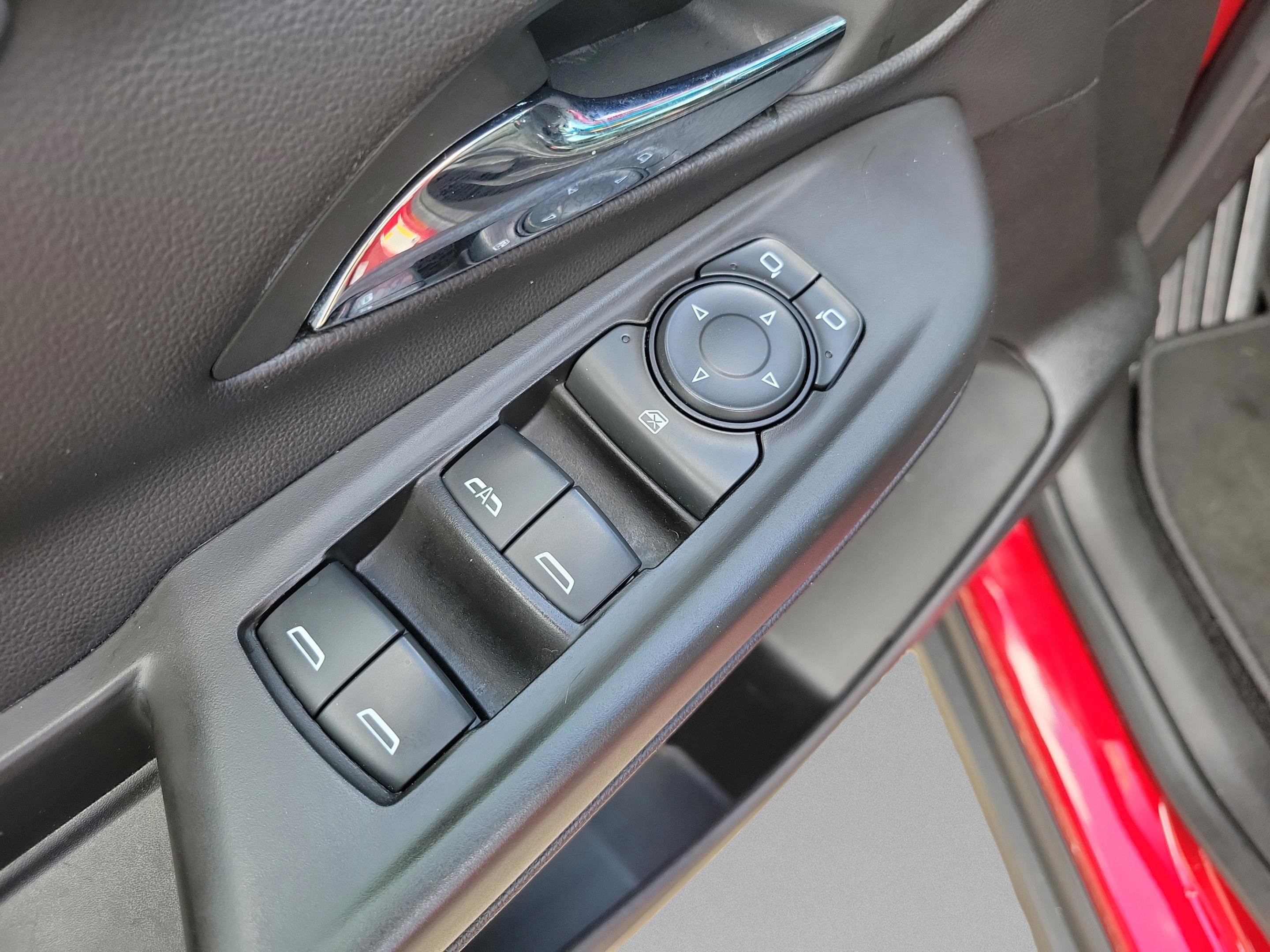 Used 2023 Chevrolet Bolt LT image 12