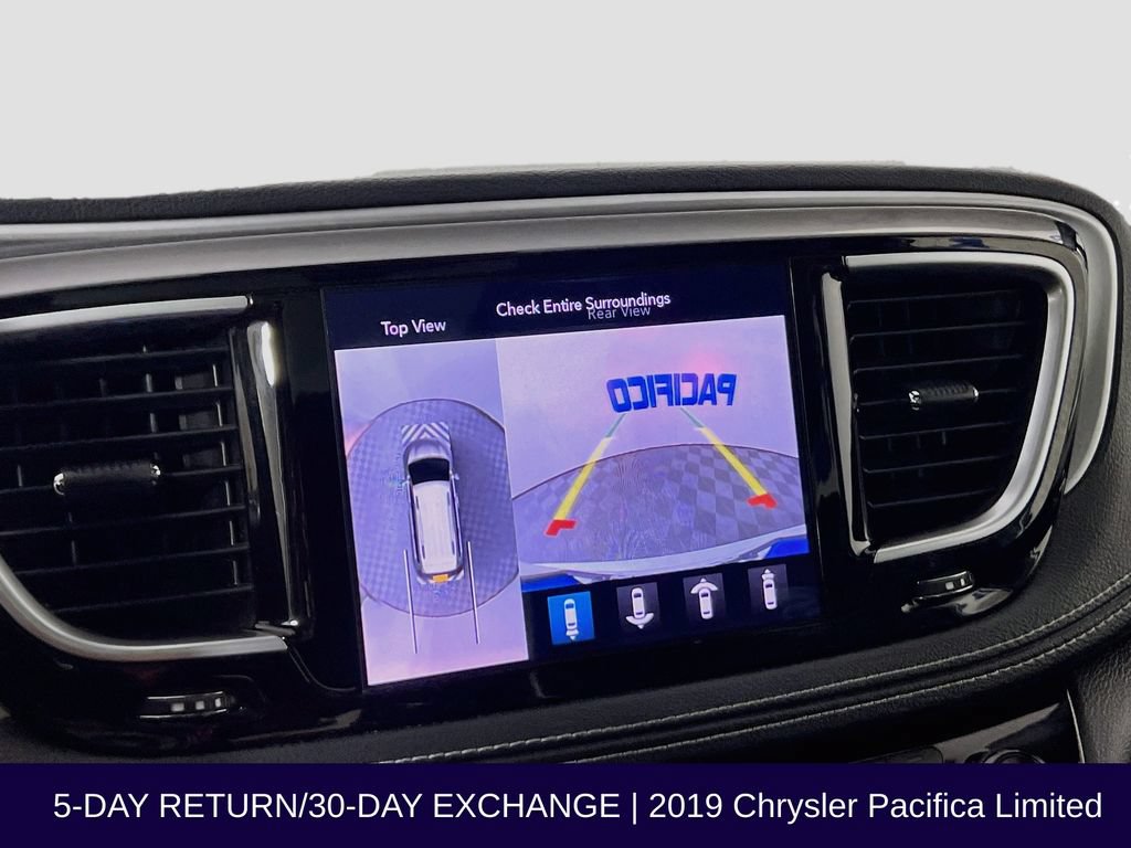 Used 2019 Chrysler Pacifica Limited w/ Advanced Safetytec Group FWD image 21