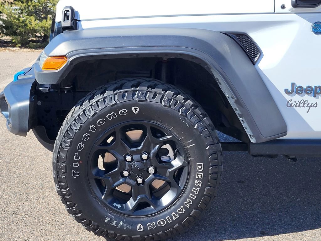 Used 2023 Jeep Wrangler Unlimited w/ Sun & Screen Package image 10