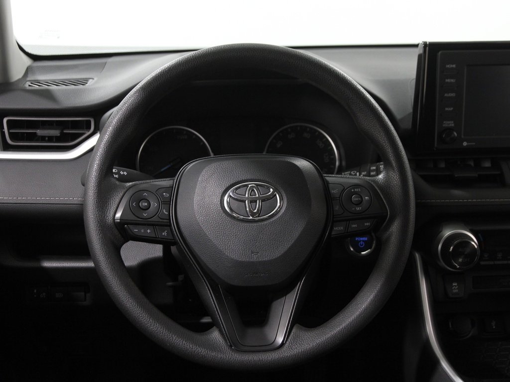 Used 2022 Toyota RAV4 XLE image 7