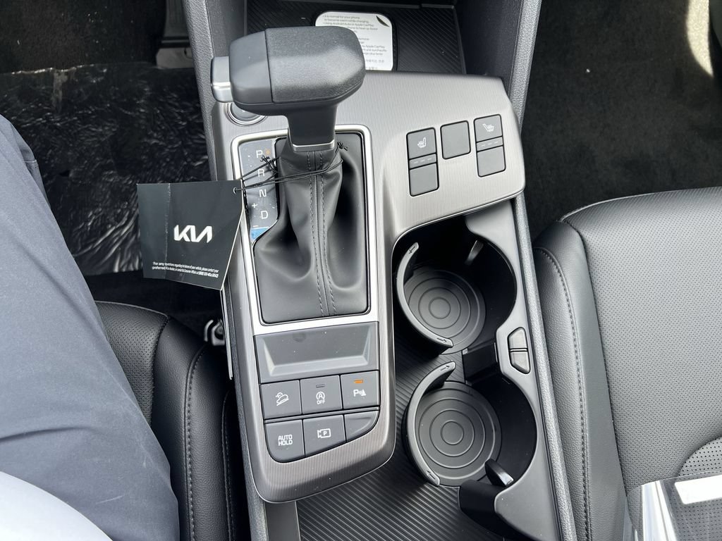 New 2026 Kia Sportage EX FWD image 19