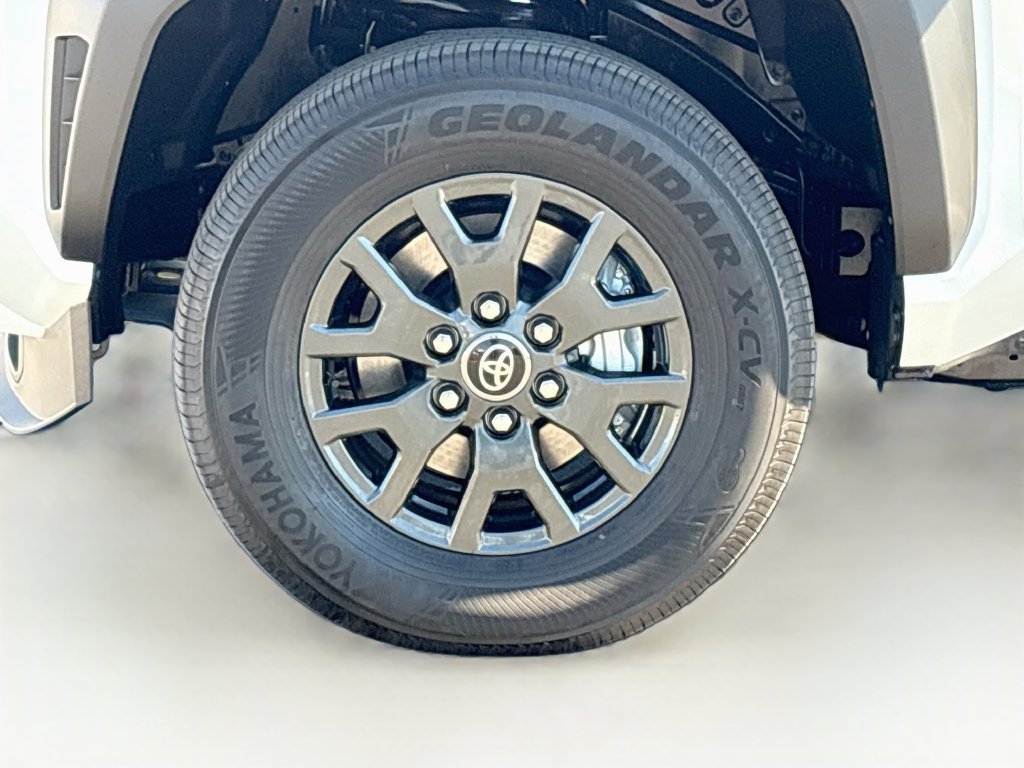New 2026 Toyota 4Runner SR5 AWD/4WD image 29